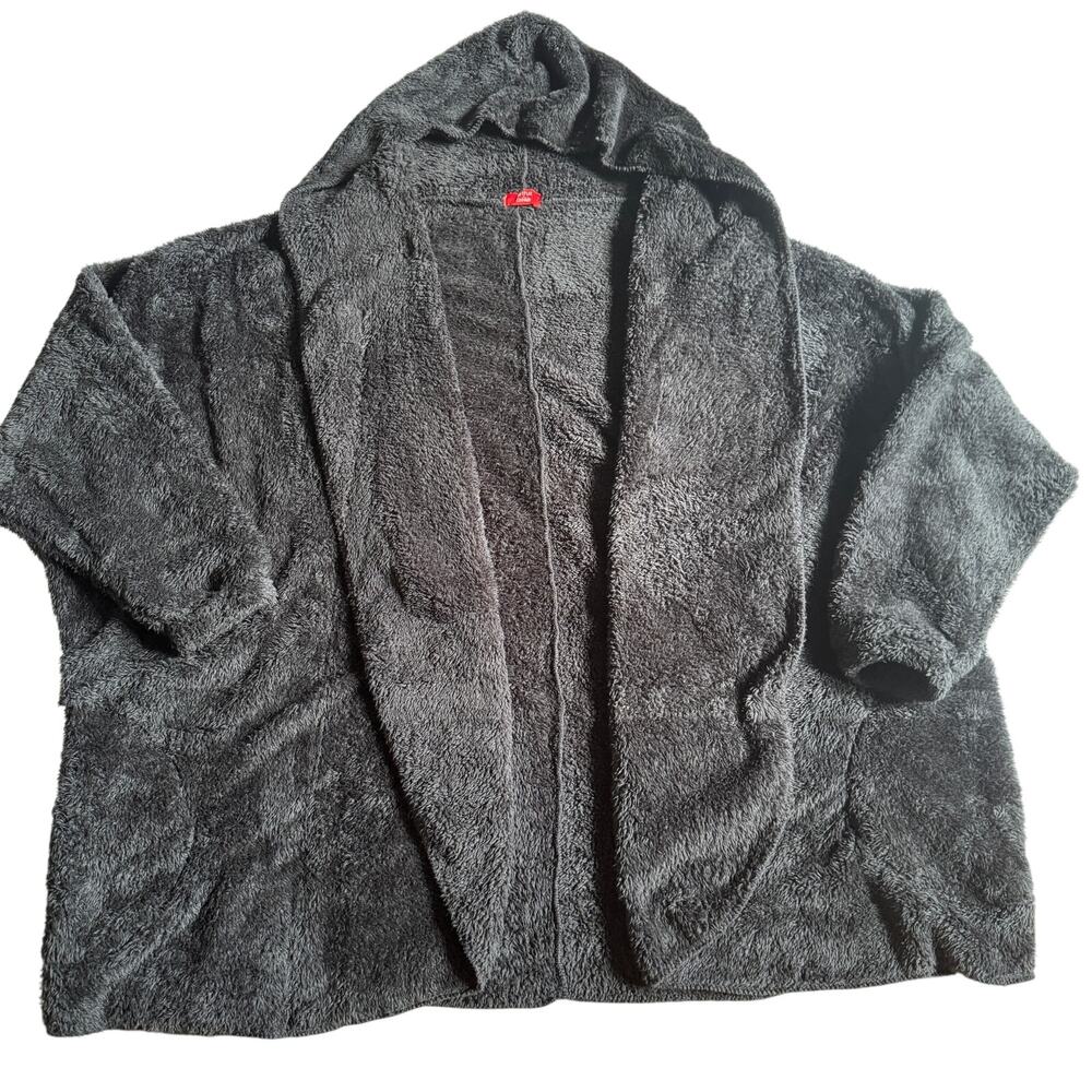 NETFLIX X UNHIDE No Fur All Chill Shleepy Binger Blanket Robe Black Hoody Cozy - Picture 5 of 12